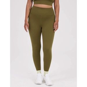 Girlfriend Collective Size Large Olive Green High Waisted Seamless Leggings